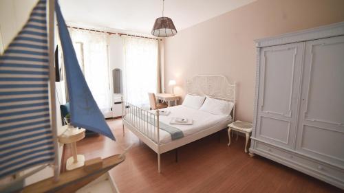 Barcolana Lodge Hostel in تري