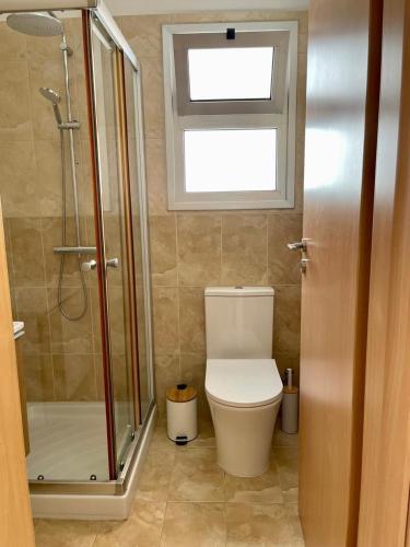 24h check-in 2 Bedroom Townhouse at Dasoudi Beach - image 2