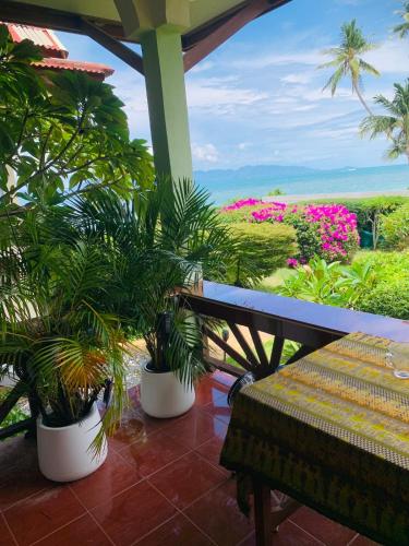 Serenity Beachfront Bungalow Ko Samui