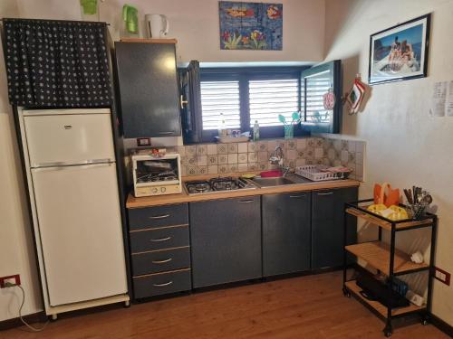 ห้องครัว, Villa Iovane Pearl in อุสติกา