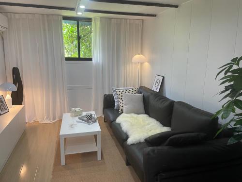 Shanghai Hills&Well-time Scandi Loft with Terrace Near Line2 Jing'an Temple, Shanghai (foto 8)