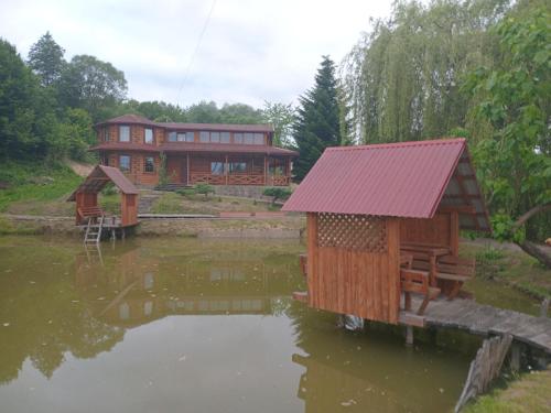 Готель садиба ЗАТИШОК in Strilky