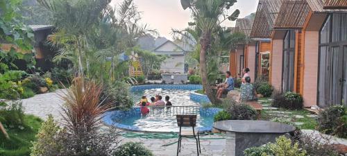 TRANG AN GREEN BUNGALOW & RESTAURANT