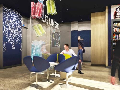 ibis budget Paris Coeur d'Orly Airport near Le Cheval d'Or