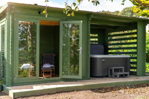 Hot tub, Treloyhan Manor St Ives in Saint Ives (Cornwall)