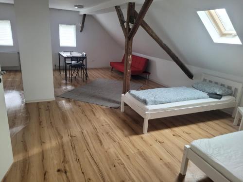 Modern & Comfortable Apartments in Central Altenburg, Altenburg (foto 2)