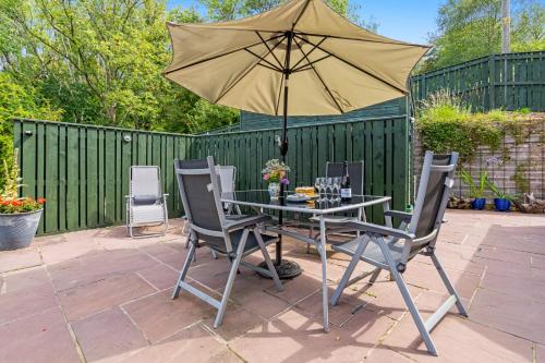 Erkély/terasz, The Zion Chapel in Soudley