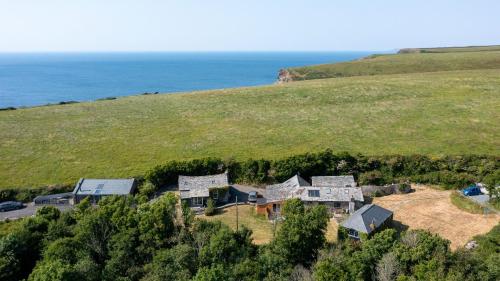 The Escape in Crackington Haven