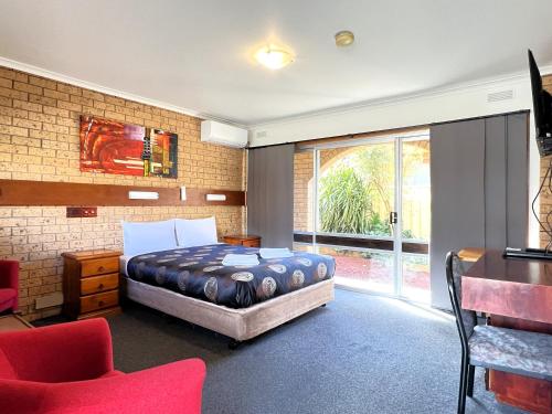 . Colac Mid City Motel