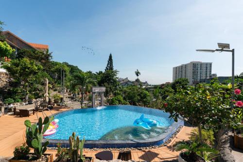 Phạm Gia Home Retreat Pool & Garden (Pham Gia Home Retreat Pool & Garden) in Phuong 6