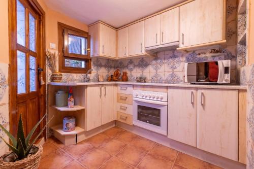 カセレス AT La Habanera By Kubik 3つ星 シングルルーム レストラン