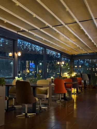 Hotel Happy in 積米特洛夫格勒