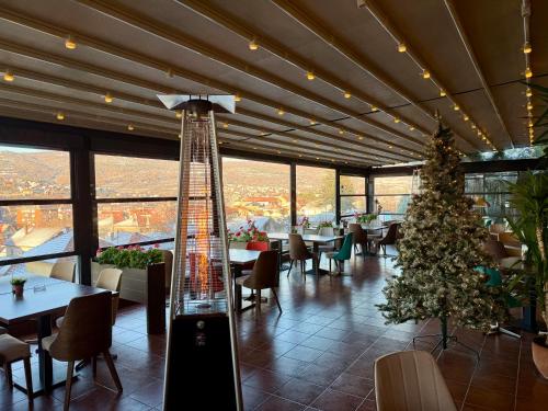 Hotel Happy in Dimitrovgrad