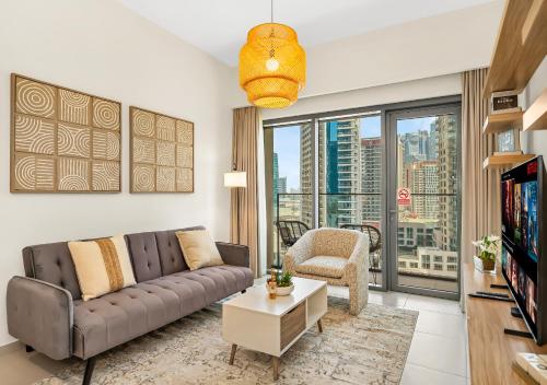 Burj Royale 1 BR 5 Min Walk to Burj Khalifa, Dubai (photo 3)