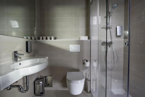 City Hotel Ljubljana - image 8