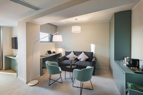 Millennium Hub & Hotel in คอนสแตนตา