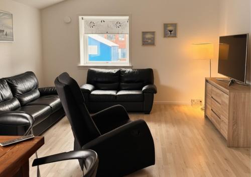 Charming Apartment by Harbour 2 Min to Shops