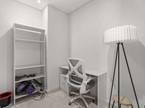 Gemz Luxury Escape 2BR w Private Pool and Study-07, Dubaï (photo 10)