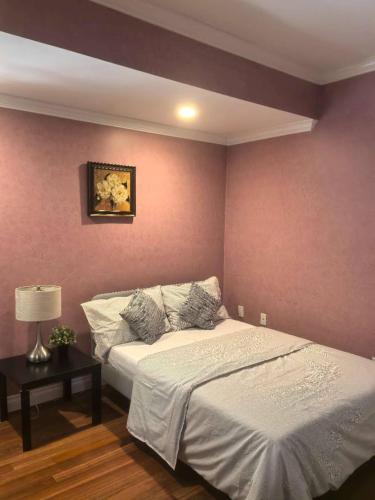 Charming Retreat on Cypress St Rooms with share living space