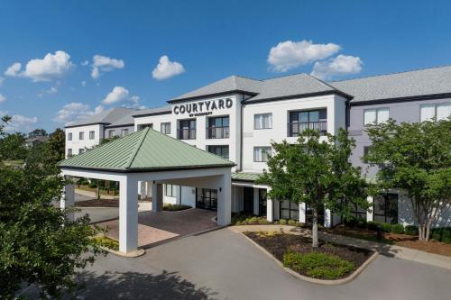 Courtyard Hattiesburg - image 6