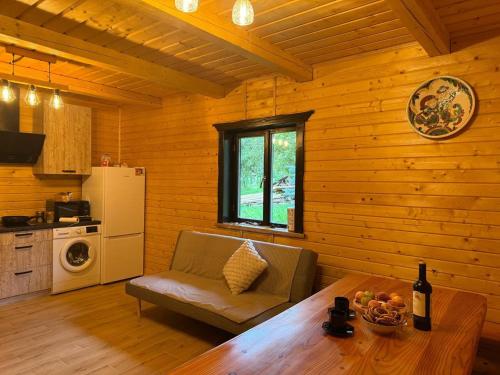 Садиба Сенчина in 舍斯賀里