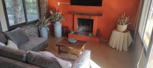 Casa de Fin de semana en Zonda El poder del Ahora in Villa Tacú