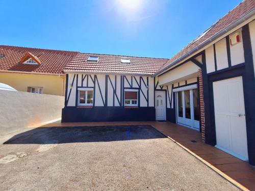 La Casa Cesar Maison 10 couchages in Greges (Upper Normandy)