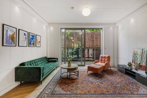Spacious 5 bdrm townhouse in Camden