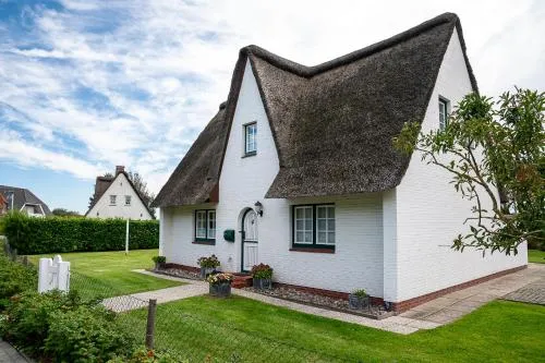 Lille Dröm Reetdachhaus Lille Dröm in Brösum, Deutschland
