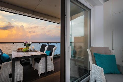 شرفة/ تراس, Luxusferienwohnung BalticLounge 1 in Olpenitz