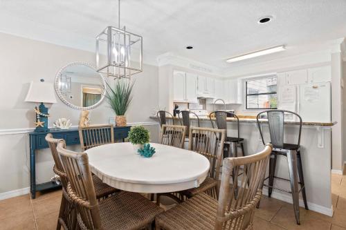 Bayview 59 by Vacation Homes Collection in Orange Beach (AL)