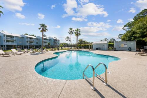 Bayview 59 by Vacation Homes Collection in Orange Beach (AL)