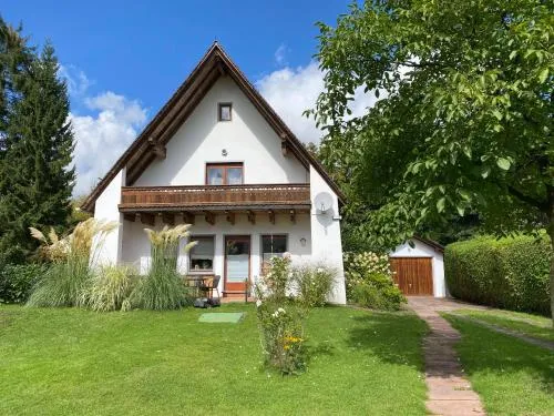 Messe- & Ferienhaus Gertraud am Ludwigskanal, Gratis parken in Wendelstein, Deutschland
