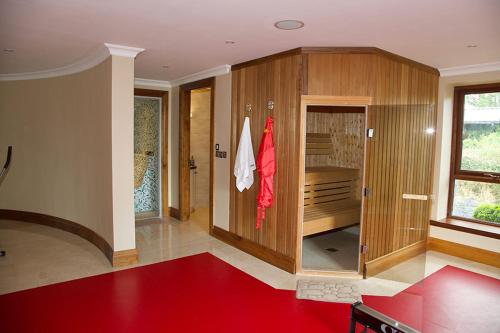 Pusat kebugaran, Birchall Lodge in Oughterard