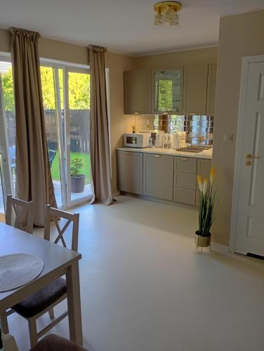 Deluxe Apartament z tarasem i parkingiem na wyłączność