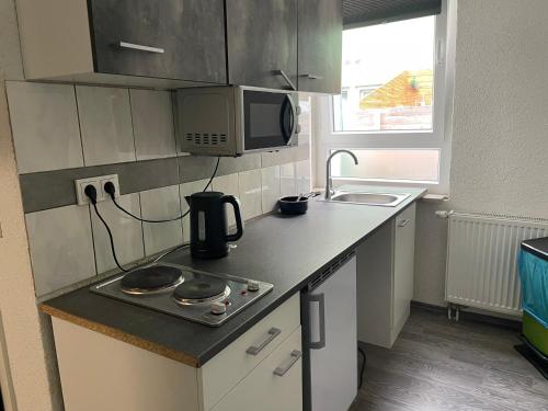 Konyha, Pension & Monteurzimmer - Free Parking & 24h Check-in Bielefeld in Brackwede