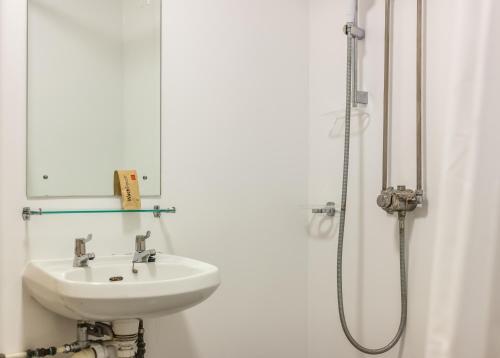 LSE Bankside House - image 5