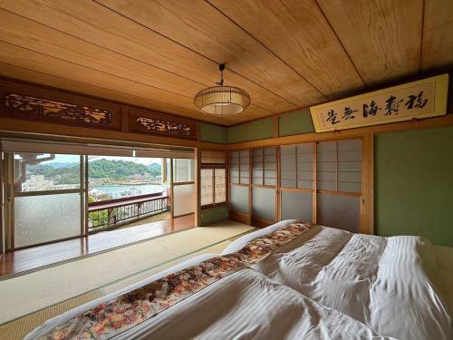 Ryu no Torimichi - Hilltop House Scenic Stay with City Views