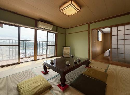 Ryu no Torimichi - Hilltop House Scenic Stay with City Views