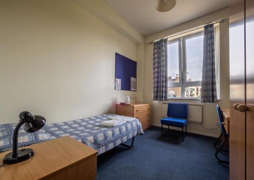 LSE Bankside House Room Type - Single Room with Private External Bathroom