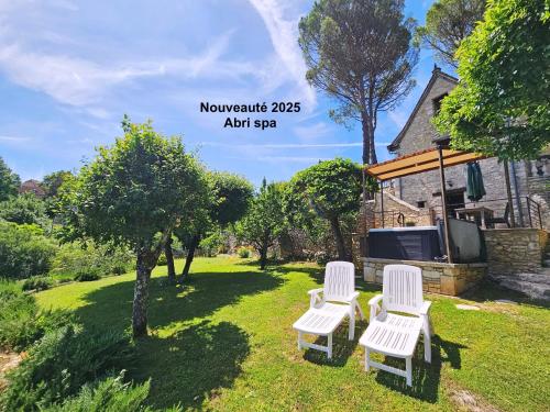 La Pinay - Une petite maison cosy avec spa & cheminée gîte à louer Meyraguet