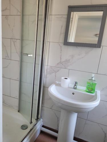 Urban Chic Studio - Sleeps 2 & Pets Ok, Birmingham (Foto 7)