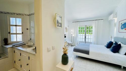 Villa Verde - Private Pool - 9 Guests - Vilamoura - image 4