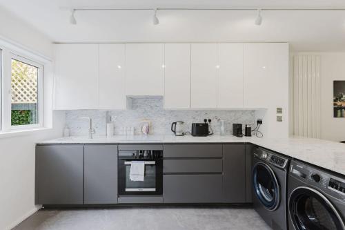 GuestReady - 2 BR Terrace House in Southwark, London (photo 8)