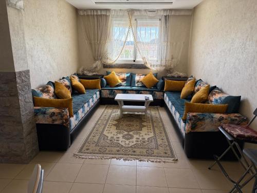 Cozy & Affordable Family Apartment for married couples only, Ifrane (zdjęcie 2)