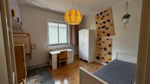 Spacious Family-friendly Apartment, Free Parking, Tallinn (photo 10)