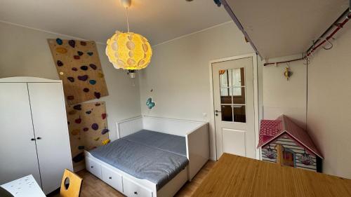 Spacious Family-friendly Apartment, Free Parking, Tallinn (photo 7)