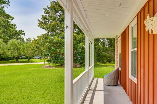 4 Mi to Radio Island Beach Family Cottage in Beaufort (NC)
