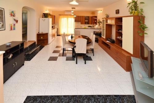 Apartment Enjoy You, Split (photo 8)