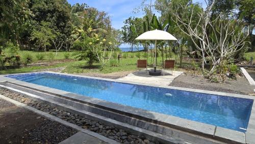 Melaya Cabanas near Pebuahan Beach